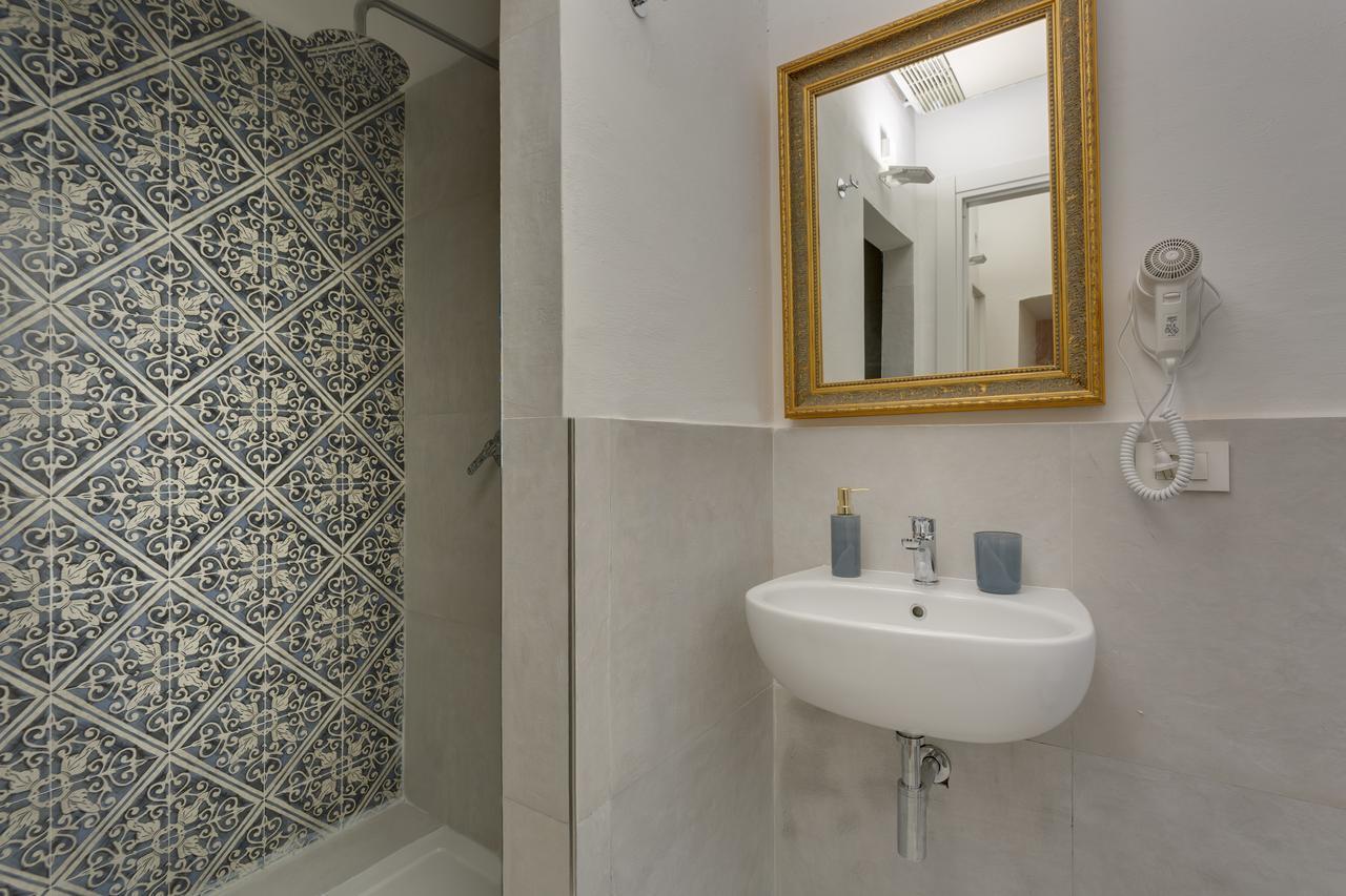 Bed and Breakfast Residenze d'epoca Collection-Sant'Anna à Florence Extérieur photo